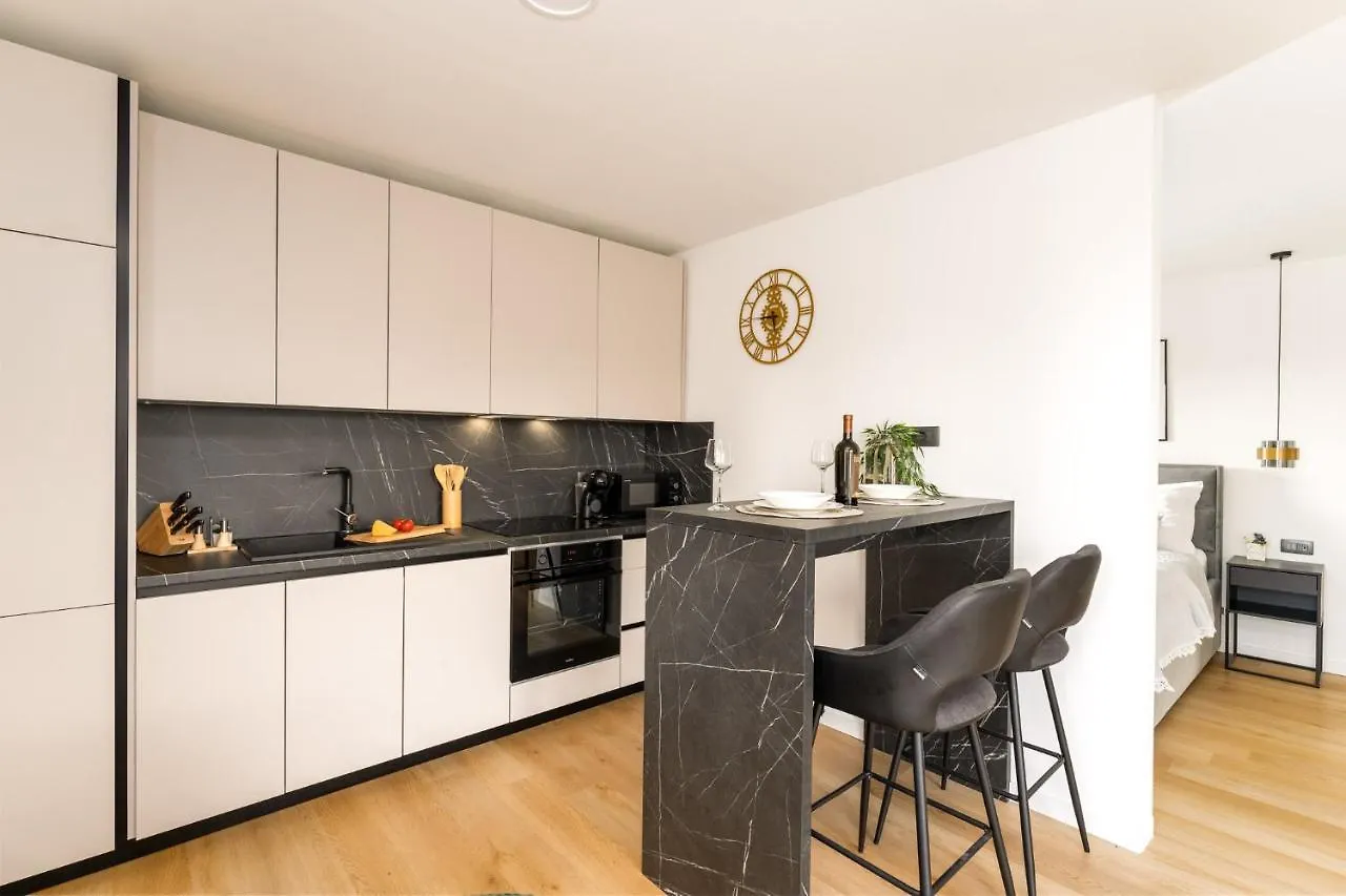 Cosmopolitan Apartments Krk Town Kroatien