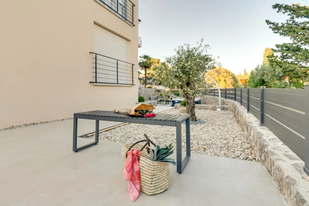 Cosmopolitan Apartments Krk Town